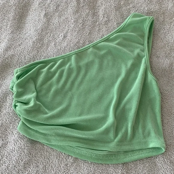 🌸Verge Girl | One Shoulder Tank - Picture 3 of 4